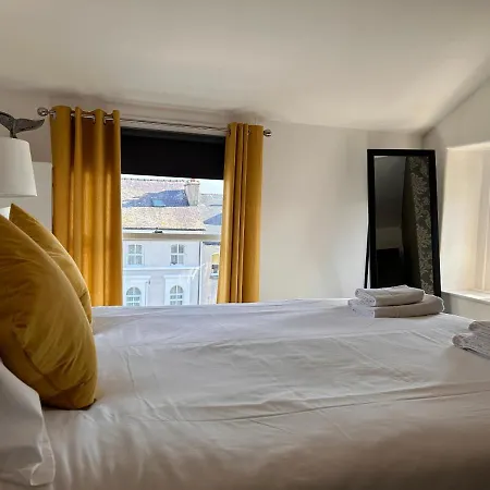 Orme Rise 1 - The Penthouse Suite Лландидно Экстерьер фото